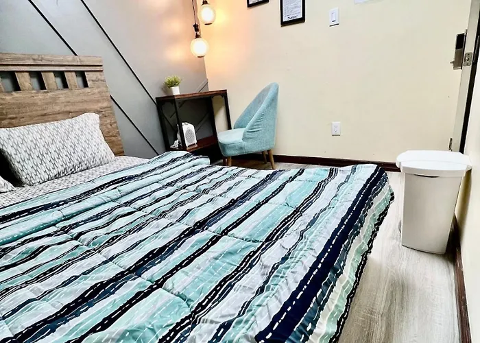 Queen Room